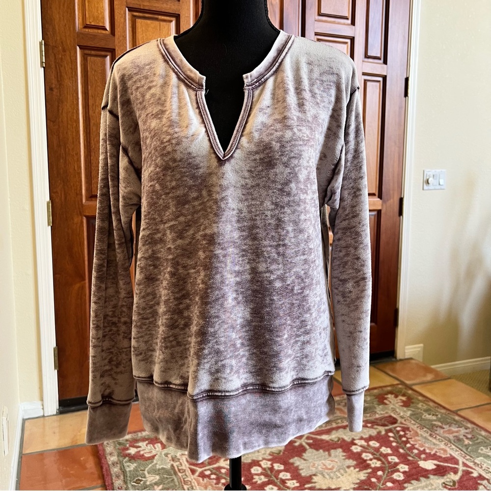 Allen Allen Gray Lavender Washed Out Split Neck Sweatshirt Size XS